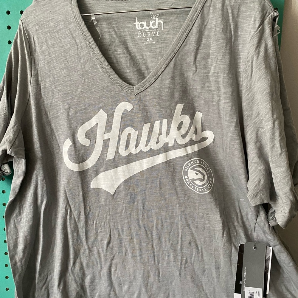 Atlanta Hawks plus size game day wear